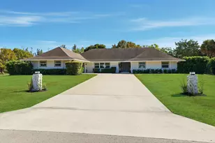 624 Whippoorwill Row, West Palm Beach, FL 33411 - Photo 1