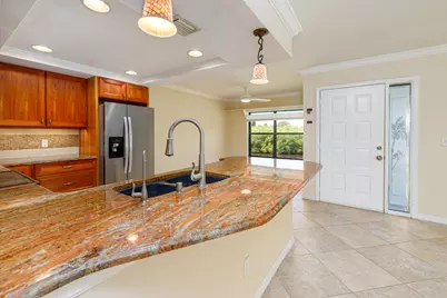 950 S Kanner Hwy #307, Stuart, FL 34994 - Photo 1