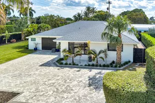 300 Edmor Rd, West Palm Beach, FL 33405 - Photo 1