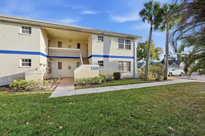 1502 SE Royal Green Circle #201, Port Saint Lucie, FL 34952 - Photo 1