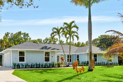 6578 146th Road N, Palm Beach Gardens, FL 33418 - Photo 1