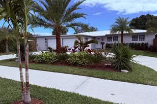 830 6th St, Lake Park, FL 33403 - Photo 1