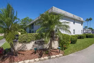 1166 6th Ave, Vero Beach, FL 32960 - Photo 1