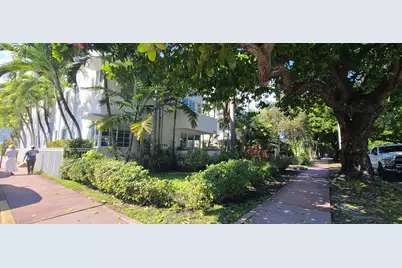 1000 Meridian Avenue #3, Miami Beach, FL 33139 - Photo 1