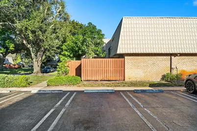 1700 Embassy Drive #708, West Palm Beach, FL 33401 - Photo 1