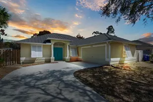 1726 16th Ave SW, Vero Beach, FL 32962 - Photo 1