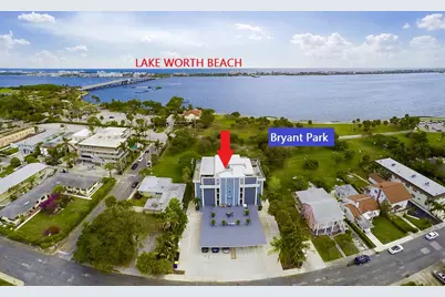 208 S Lakeside Drive #202, Lake Worth Beach, FL 33460 - Photo 1