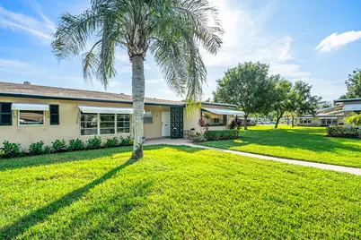 1010 Circle Terrace E #C, Delray Beach, FL 33445 - Photo 1
