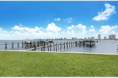 370 Wilma Circle #2, Riviera Beach, FL 33404 - Photo 1