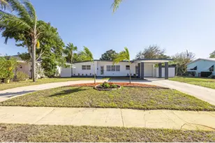 430 E Ilex Dr, Lake Park, FL 33403 - Photo 1