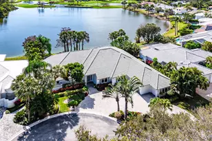 4 Sutton Dr, Boynton Beach, FL 33436 - Photo 1