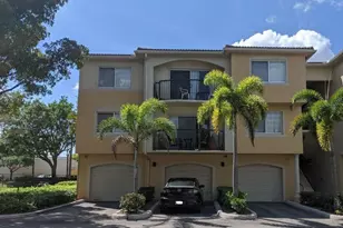 1000 Crestwood Ct, Royal Palm Beach, FL 33411 - Photo 1