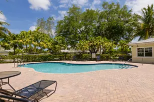 2555 Creekside Dr, Fort Pierce, FL 34981 - Photo 1