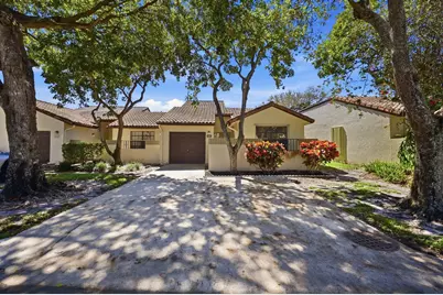 440 Ashwood Place, Boca Raton, FL 33431 - Photo 1