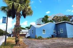 204 N 17th N St, Fort Pierce, FL 34950 - Photo 1