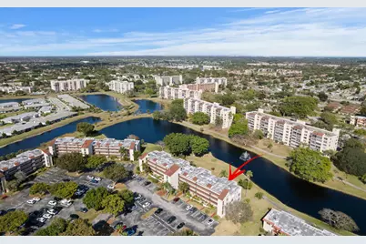 27 Abbey Lane #307, Delray Beach, FL 33446 - Photo 1