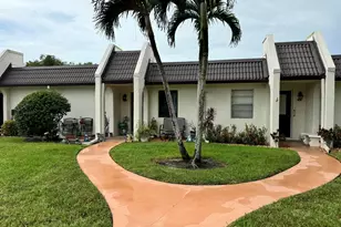 163 Lake Susan Ln, West Palm Beach, FL 33411 - Photo 1