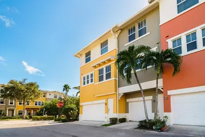 500 Pacific Grove Drive #7, West Palm Beach, FL 33401 - Photo 1