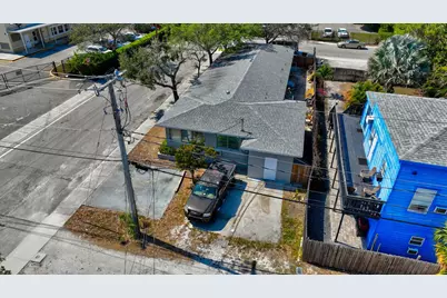 512 N 9th Avenue N, Lake Worth Beach, FL 33460 - Photo 1
