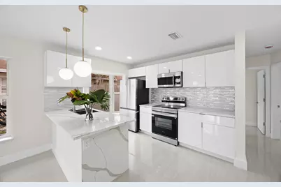 5664 Boynton Crescent, Boynton Beach, FL 33437 - Photo 1
