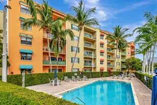 1620 Presidential Way, West Palm Beach, FL 33401 - Photo 1