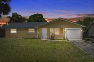 6107 Hickory Dr, Fort Pierce, FL 34982 - Photo 1