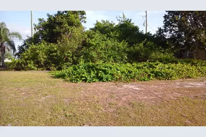 306 Main Street, Sebastian, FL 32958 - Photo 1