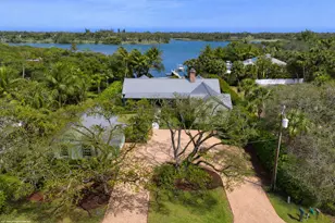 12025 SE Laurel Ln, Hobe Sound, FL 33455 - Photo 1