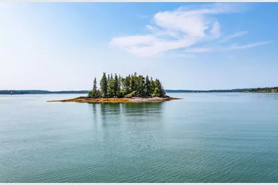 377 S Shore Road, North Haven, ME 04853 - Photo 14
