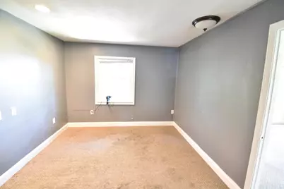16 Peterson Road, Raymond, ME 04071 - Photo 10