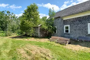 343 W Main St, Searsport, ME 04974 - Photo 16