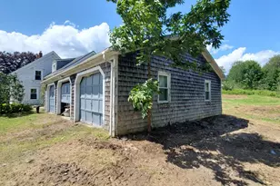 343 W Main St, Searsport, ME 04974 - Photo 14