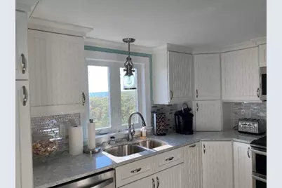2 Union Avenue, Old Orchard Beach, ME 04064 - Photo 8