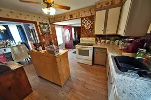34 Charles St, Houlton, ME 04730 - Photo 18