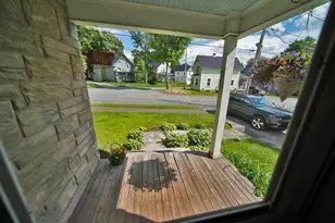 34 Charles St, Houlton, ME 04730 - Photo 14