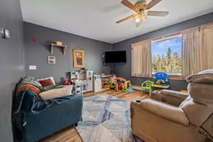 4 Birds Eye Rd, Rangeley Plt,  04970 - Photo 12