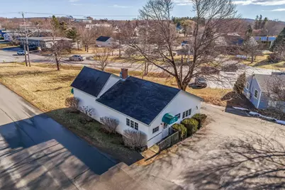 242 Park Street, Rockland, ME 04841 - Photo 32