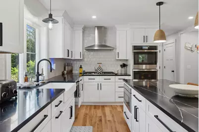 60 County Crossing, Brunswick, ME 04011 - Photo 4