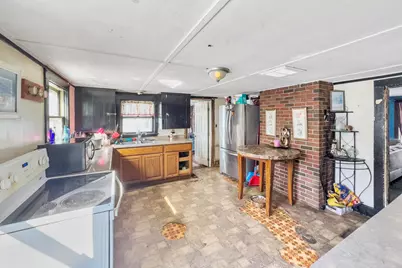 102 Beechwood Street, Thomaston, ME 04861 - Photo 6