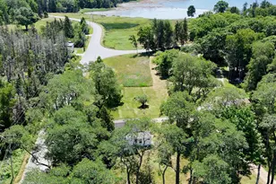 521 W Bay Rd, Islesboro, ME 04848 - Photo 4