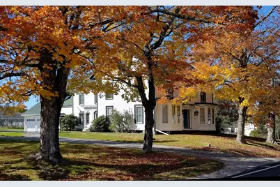 44 Broadway Street, Machias, ME 04654 - Photo 4