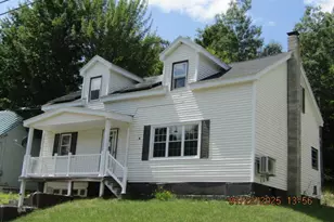 30 New Hampshire St, Millinocket, ME 04462 - Photo 2