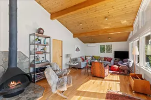 1588 Turtle Head Rd, Islesboro, ME 04848 - Photo 12