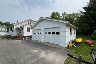 180 Bowdoin St, Millinocket, ME 04462 - Photo 4
