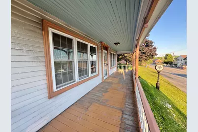 105 Main Street, Bucksport, ME 04416 - Photo 28