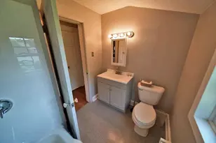 33 Pleasant St, Houlton, ME 04730 - Photo 50