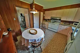 33 Pleasant St, Houlton, ME 04730 - Photo 34