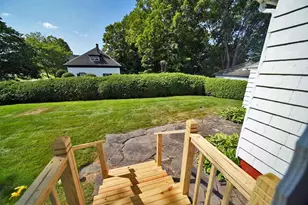 33 Pleasant St, Houlton, ME 04730 - Photo 22