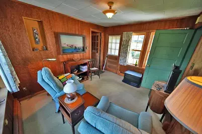 33 Pleasant Street, Houlton, ME 04730 - Photo 10