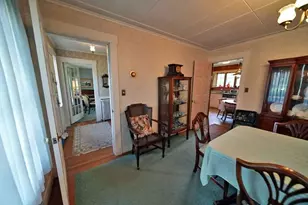 33 Pleasant St, Houlton, ME 04730 - Photo 32